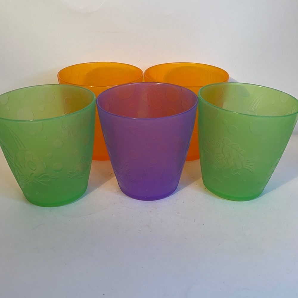 Kids drinking cups Set of small plastic drinking cups in multiple colors